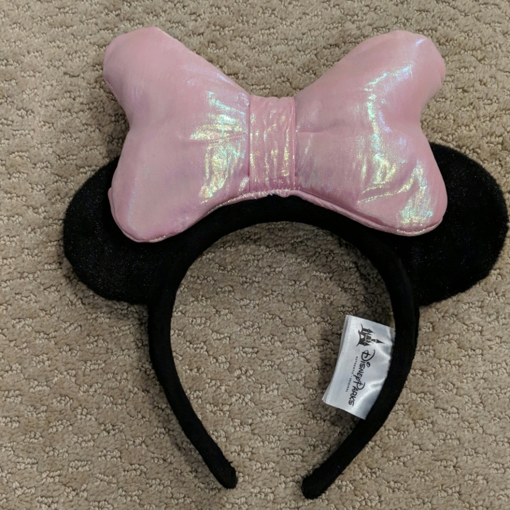 Disney Light-Up Pink bow Minnie Ears